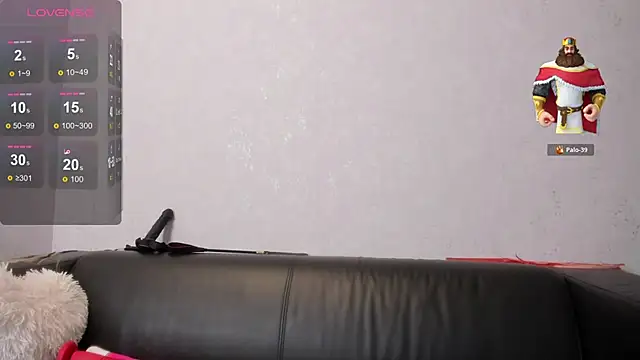 RileyLanna online show from December 18, 4:28 am