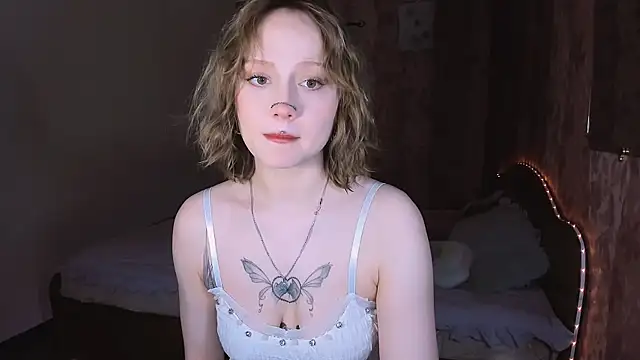 MariaMango online show from April 10, 4:35 pm