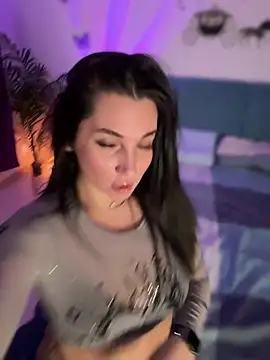 babyyboomm online show from February 12, 9:05 pm