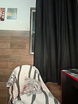 izumikarol online show from April 4, 2:54 am