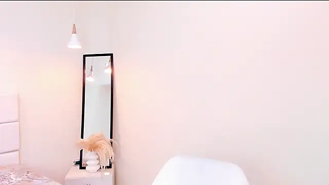 your khloe online show from April 16, 1:22 pm