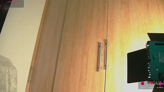 aidaadams online show from October 26, 10:54 am