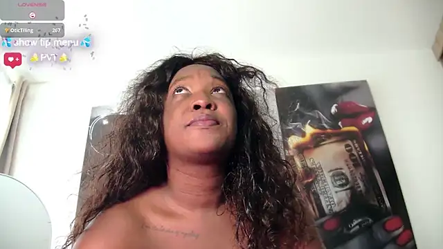 aidaadams online show from January 9, 6:01 pm