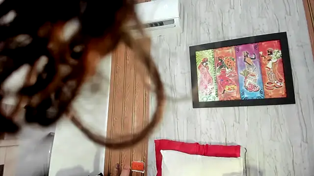 Alika01 online show from June 4, 1:59 pm
