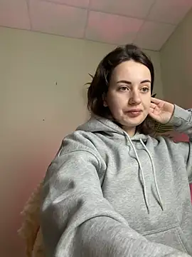 SweetieKendl online show from June 3, 10:26 pm