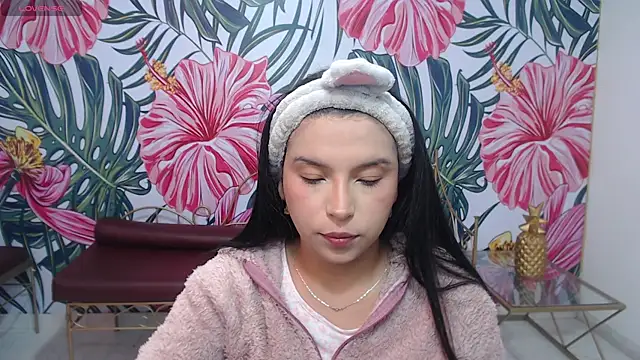 Small naughty  online show from April 17, 1:02 pm