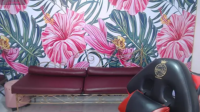 Small naughty  online show from April 9, 1:05 pm