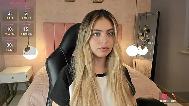Snapshot of magic_fernanda chatting on September 13, 9:23 pm magic fernanda online show from September 13, 9:23 pm