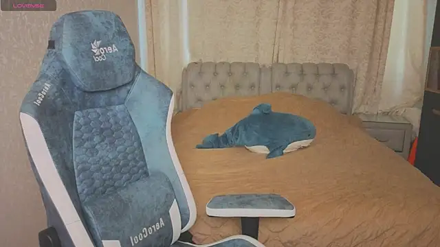 rocky foxy online show from September 9, 12:49 pm