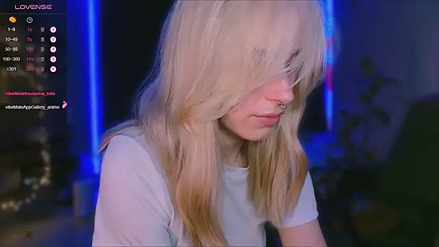 Eli Llie online show from October 24, 3:46 am