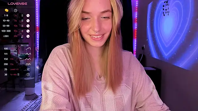 Eli Llie online show from January 17, 5:31 pm