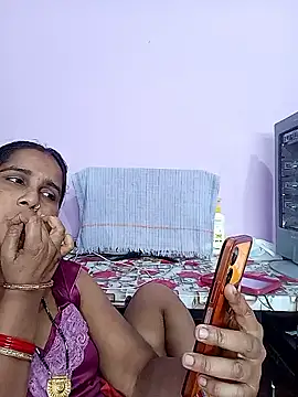 reemacouple007 online show from February 28, 6:46 am