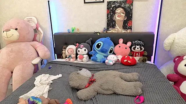 dolly ll online show from October 26, 2:01 pm