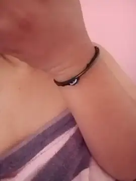 Ravina patil1 online show from April 10, 7:25 am