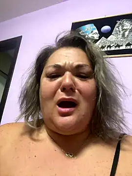 Snapshot of MikyVesela chatting on October 13, 4:20 pm MikyVesela online show from October 13, 4:20 pm