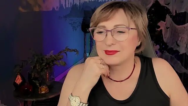 sugar vivien online show from October 19, 2:19 pm