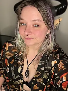 kitten0760 online show from May 14, 1:00 am