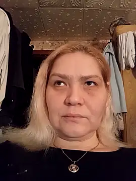 Minna Jeannie online show from March 16, 1:30 am