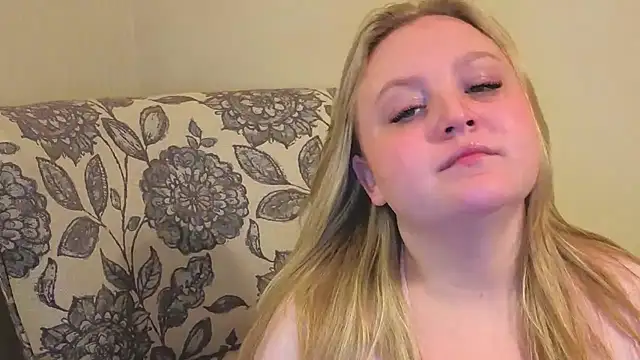 PhatAssBlond online show from April 1, 3:40 am