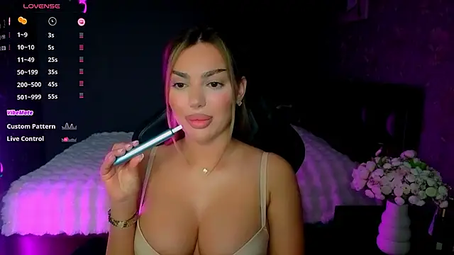 babyleilaa online show from March 10, 9:52 pm