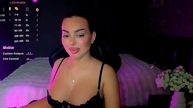 babyleilaa online show from February 15, 9:58 pm