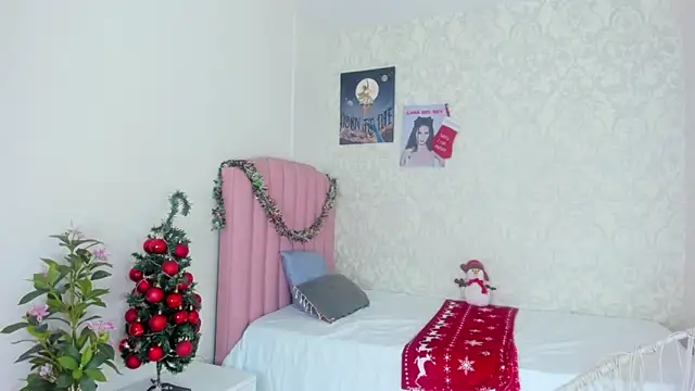 Adria ross online show from December 19, 2:09 pm