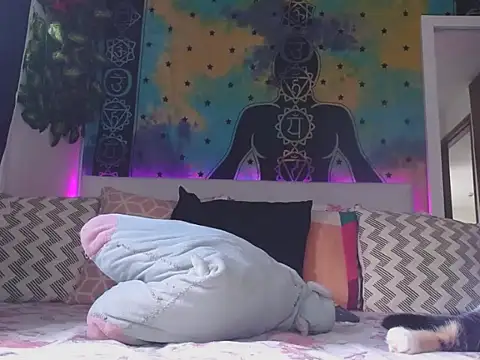 chanel 1041 online show from April 1, 8:39 pm