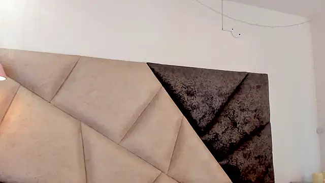 FaloonRoussel online show from February 21, 6:30 pm