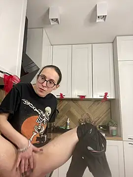 MartiniiSelenna online show from January 19, 8:21 am