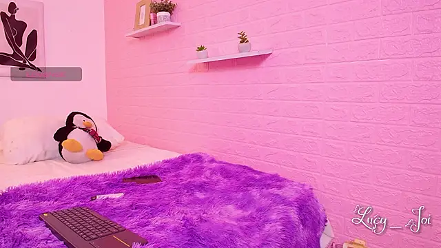 Lucy joi online show from February 19, 2:22 am