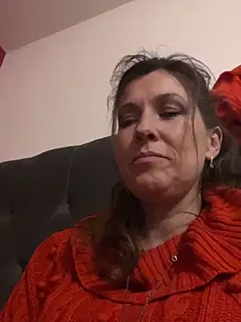 Lwhite1 online show from March 25, 11:40 pm