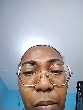 dirtyvictoria online show from June 10, 9:24 pm