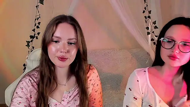 MishkaMe online show from November 18, 4:41 pm