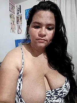 Julieta-tits online show from July 25, 3:24 am