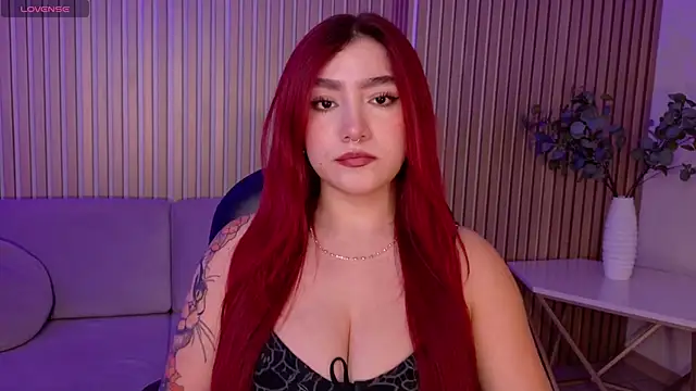 ViolettCastel online show from February 20, 7:15 pm