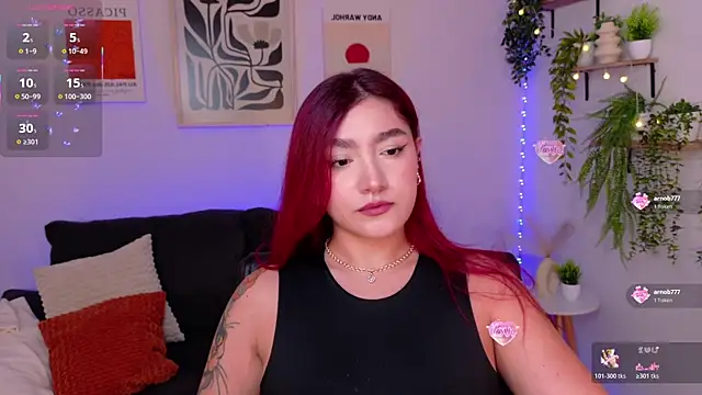 ViolettCastel online show from April 10, 8:26 pm