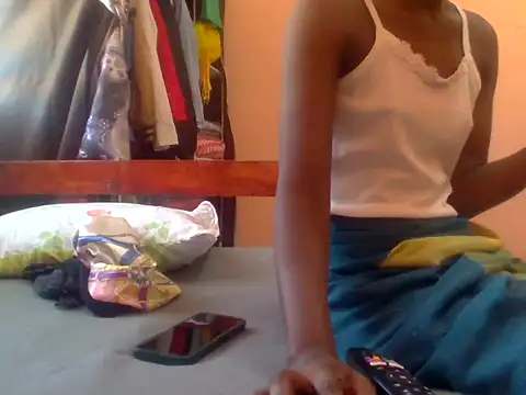 Sweetrata  online show from April 9, 10:09 am