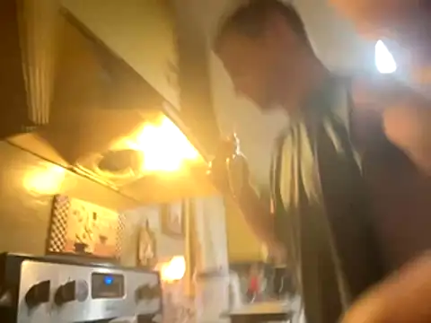 trash4cash online show from November 1, 11:31 pm