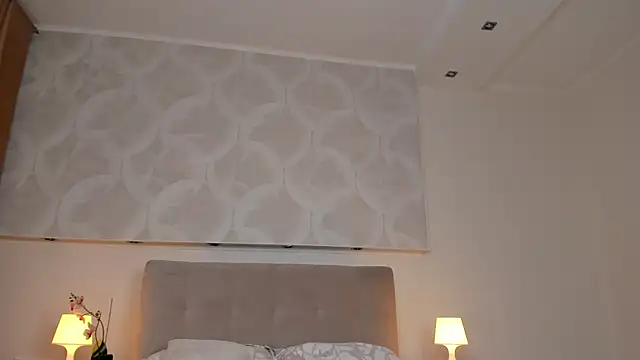 Erika Carpenter online show from November 8, 12:04 am