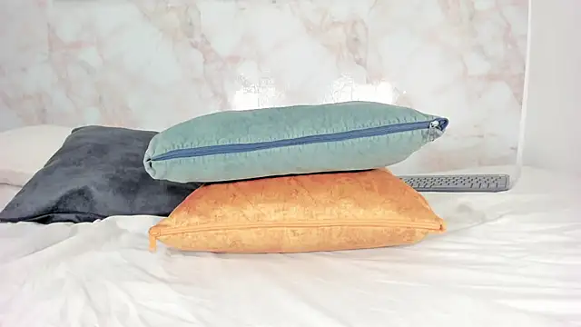 Thedol1 online show from February 12, 2:41 pm