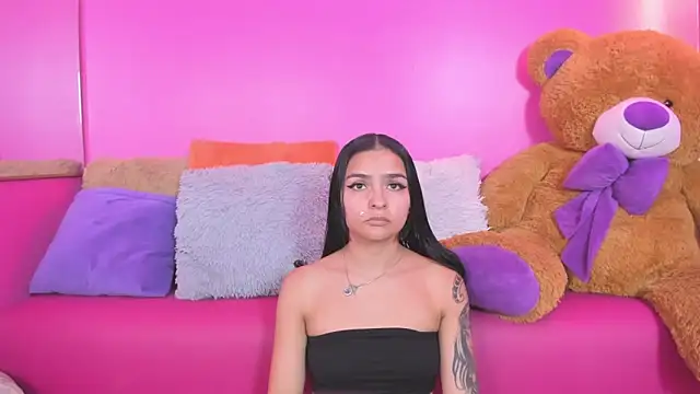 leigh-angels online show from May 28, 9:45 pm