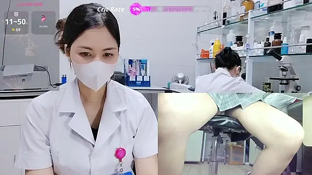 Snapshot of Kathylove_2023 chatting on October 31, 5:42 am Kathylove 2023 online show from October 31, 5:42 am