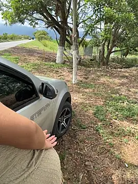 Sol biglips online show from April 18, 7:58 pm