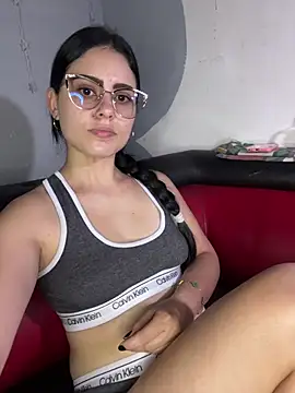 Azuna25 online show from March 5, 8:37 pm