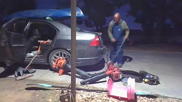 FloppyPickle4u online show from December 15, 1:00 am