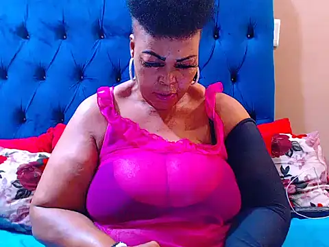 ebonycandy10 online show from February 23, 7:08 am