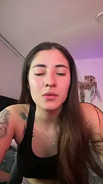 Snapshot of Pric3sgabi chatting on September 15, 11:01 pm Pric3sgabi online show from September 15, 11:01 pm