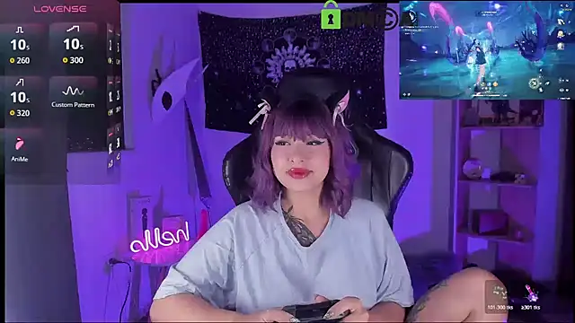 sweetcoralinee online show from January 15, 12:38 am