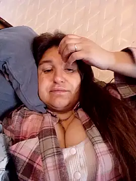 BlackVBarbie online show from April 18, 9:01 am