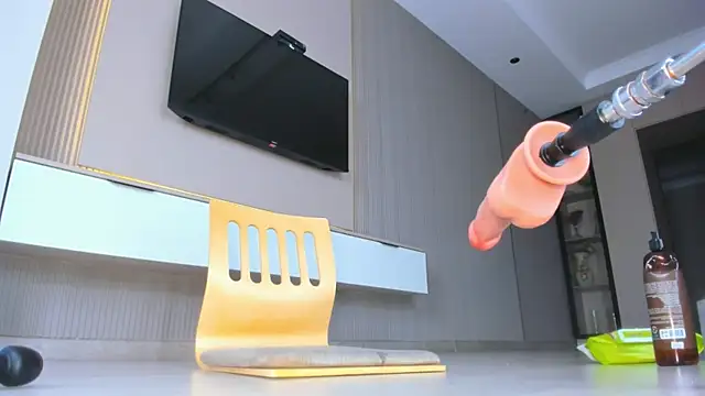 Cherrypie 001 online show from November 28, 6:16 am